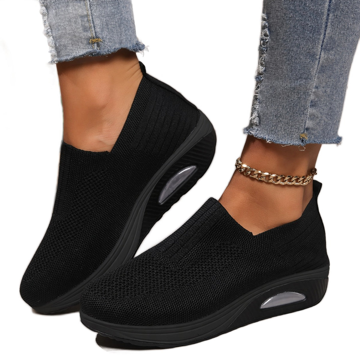 Schlupfschuhe Damen Gedämpfte Sohle vor weißem Hintergrund
